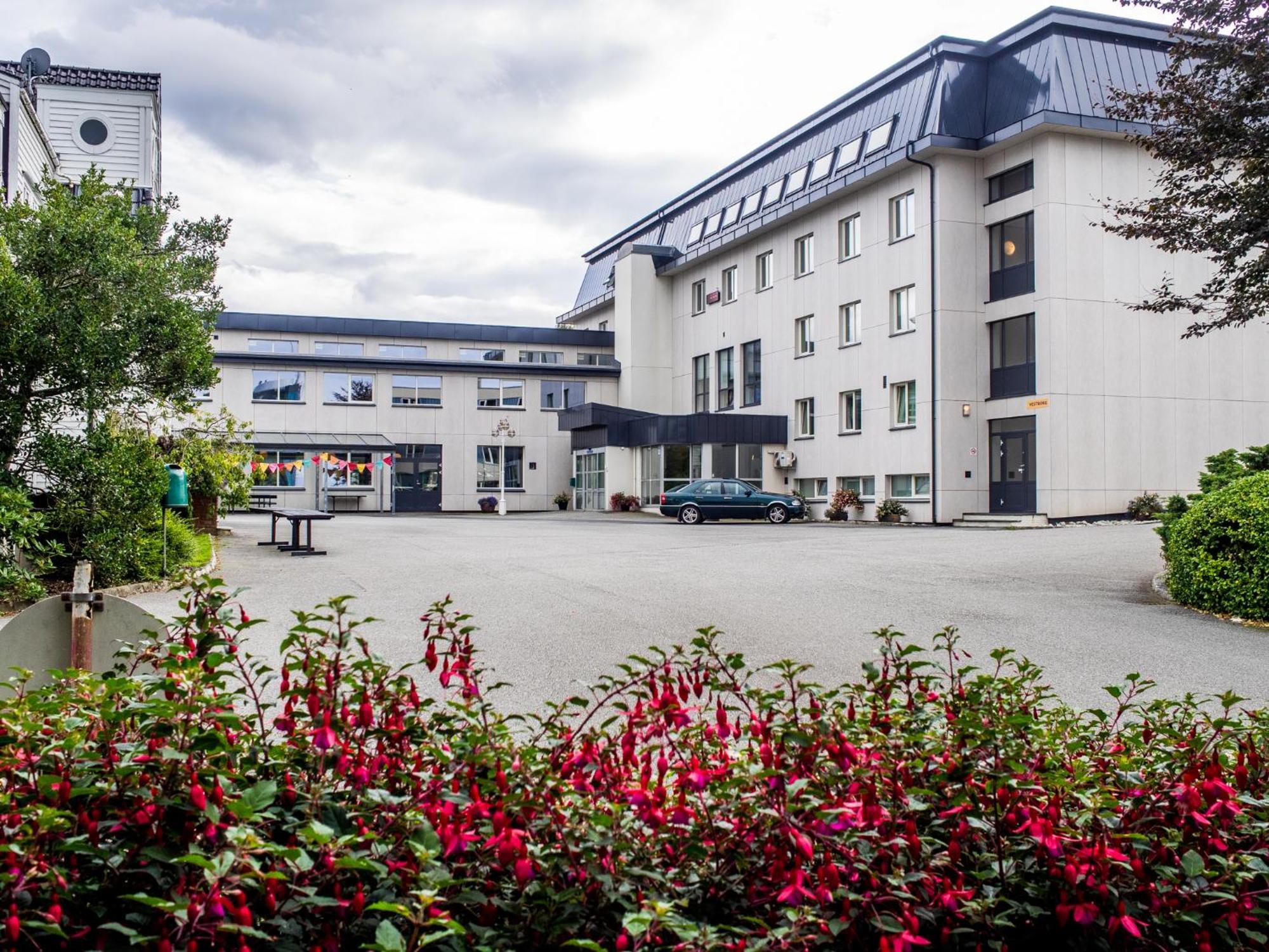 Solborg Folkehogskole Hostel Stavanger Extérieur photo